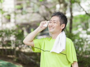 これはおすすめ！注目の「森林ウォーキング」