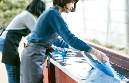 染色体験の様子